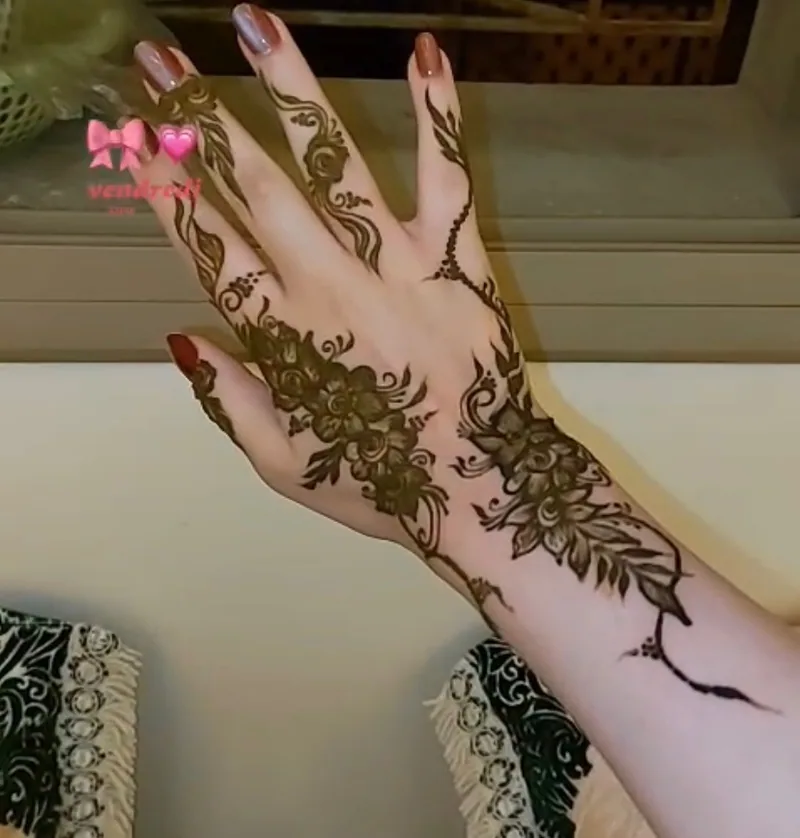 Nakacha Henna à Tanger - Motifs Mariée & Soirées à Tanger — photo 18