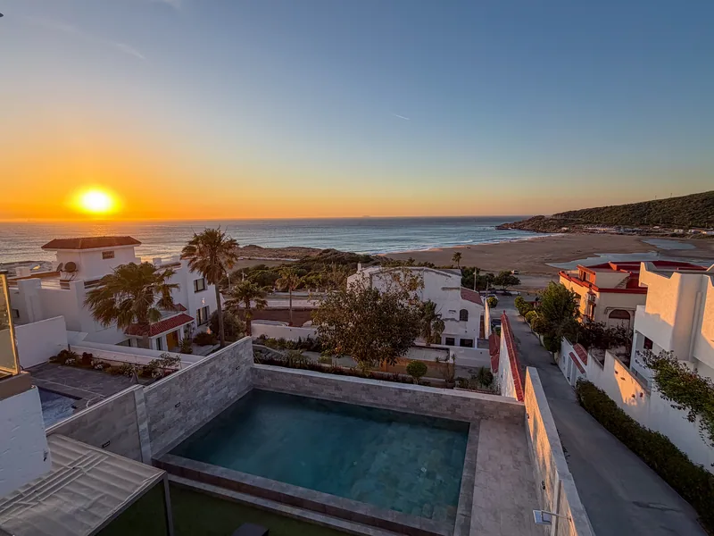 Villa avec piscine – En bord de mer vue incroyable ! à Tanger — photo 1