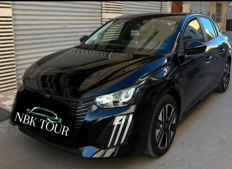 Location de voiture - aéroport de Rabat à Rabat — photo 1