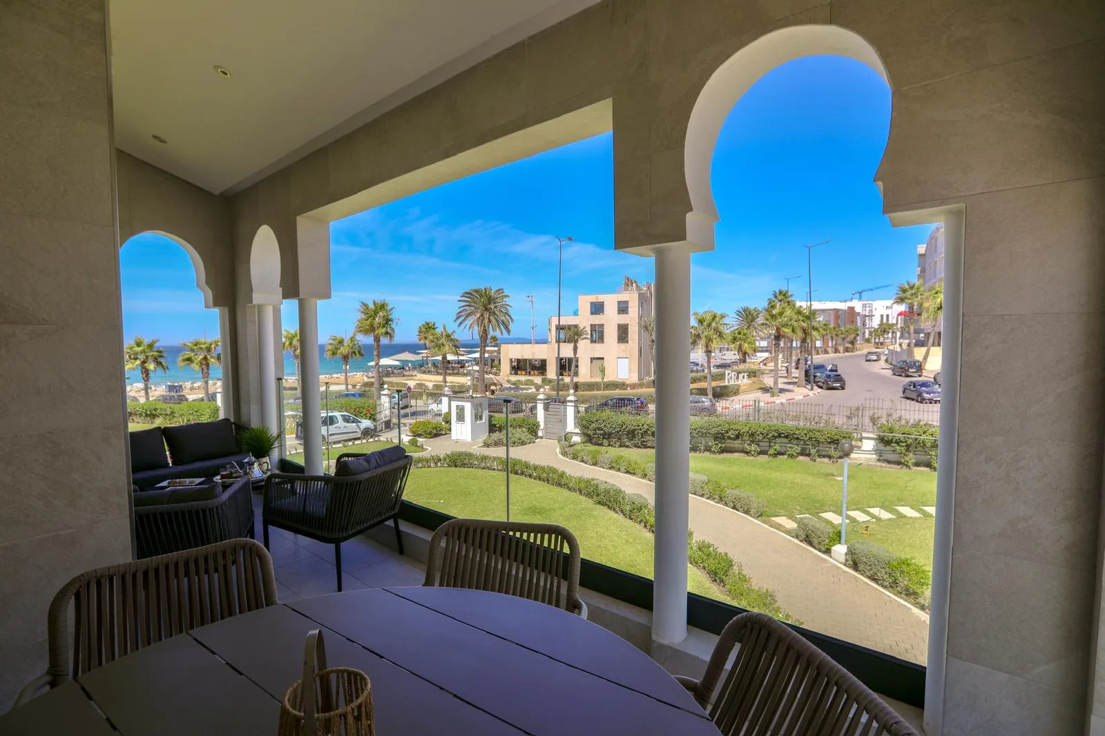 Sea View I by Spots in Tanger  |  Appartement Vue Mer & Piscine à Ghandouri, Tanger