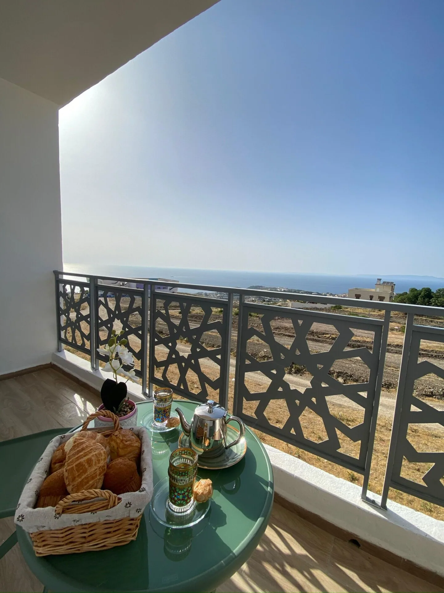 Le Grand Mirador – appartement vue sur mer et piscine – Tanger