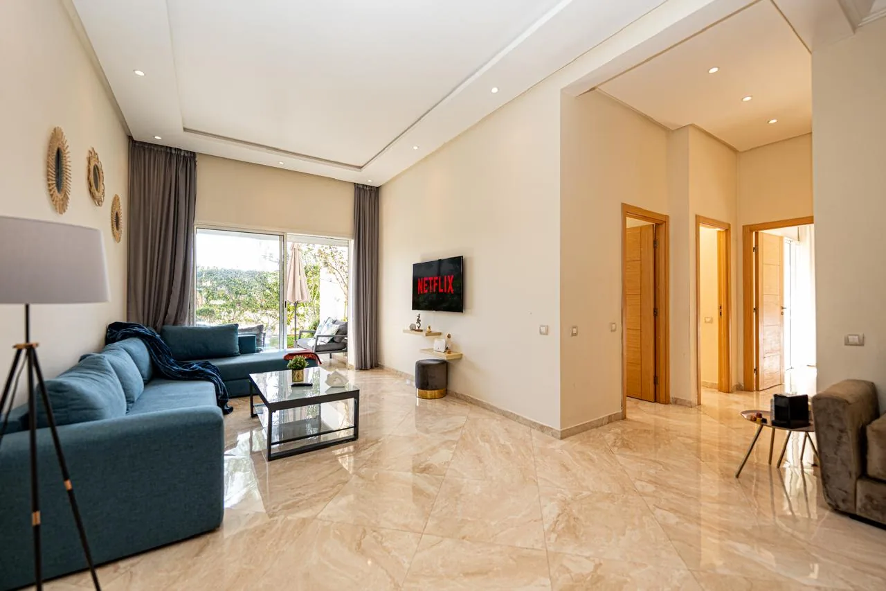 Superbe Appartement avec piscine – Accès direct plage
