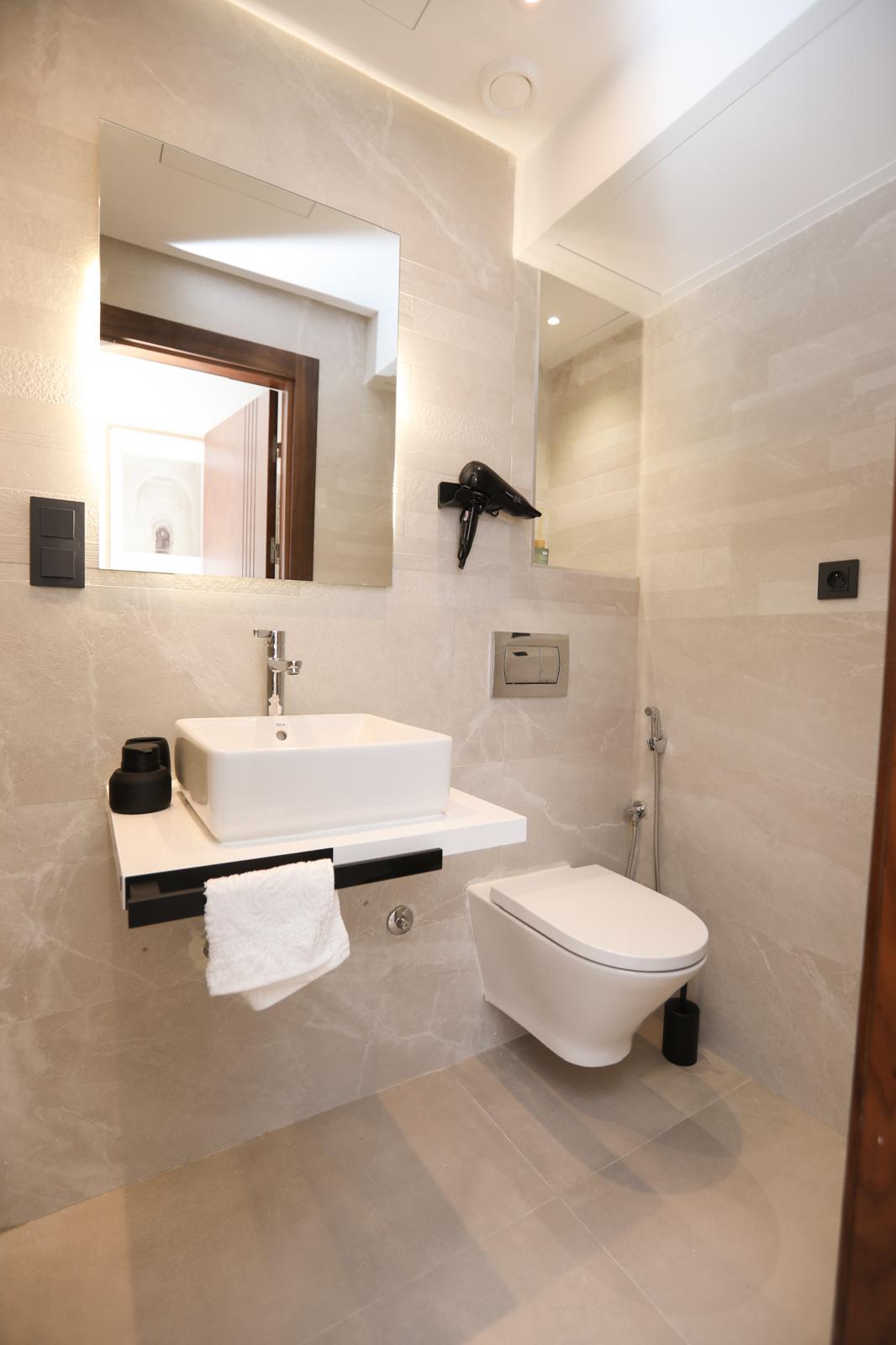 WhatsApp Image 2026-04-15 at 17.40.33-36