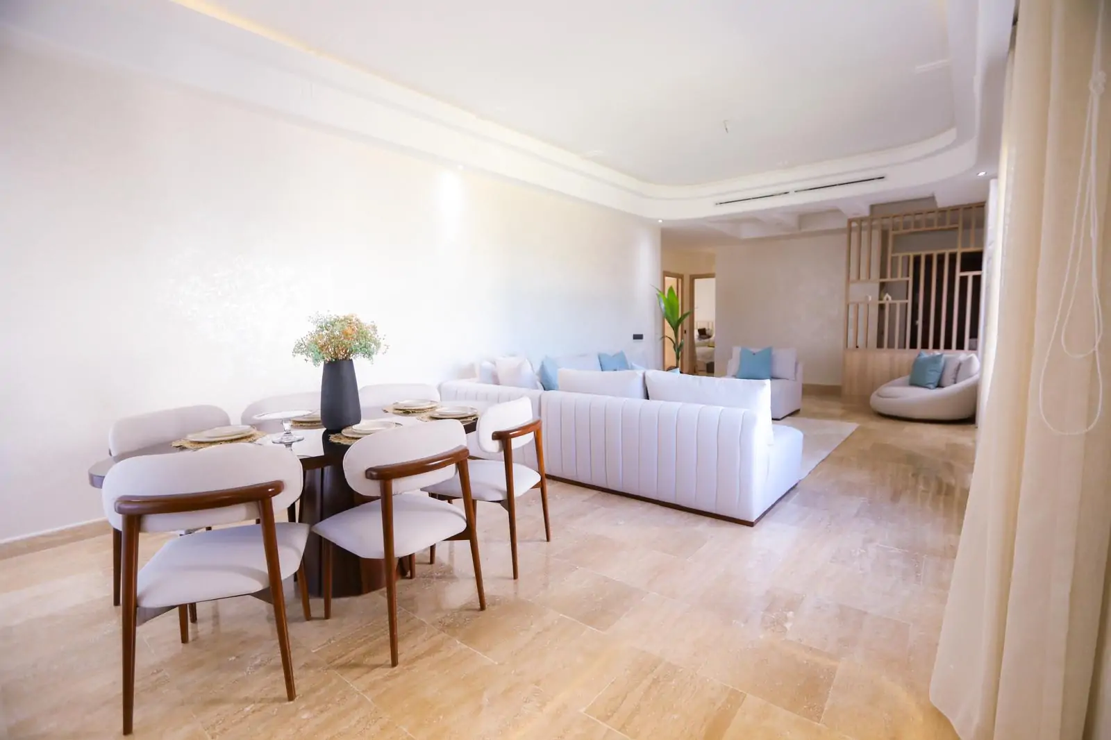 WhatsApp Image 2026-02-17 at 19.43.55-13