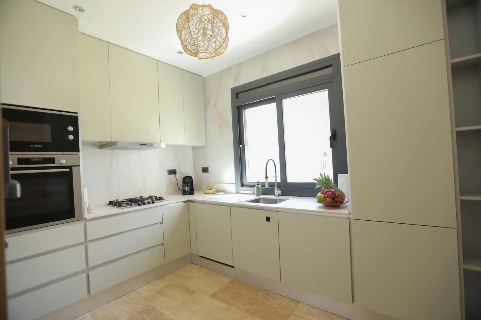 WhatsApp Image 2026-02-17 at 19.43.55-25