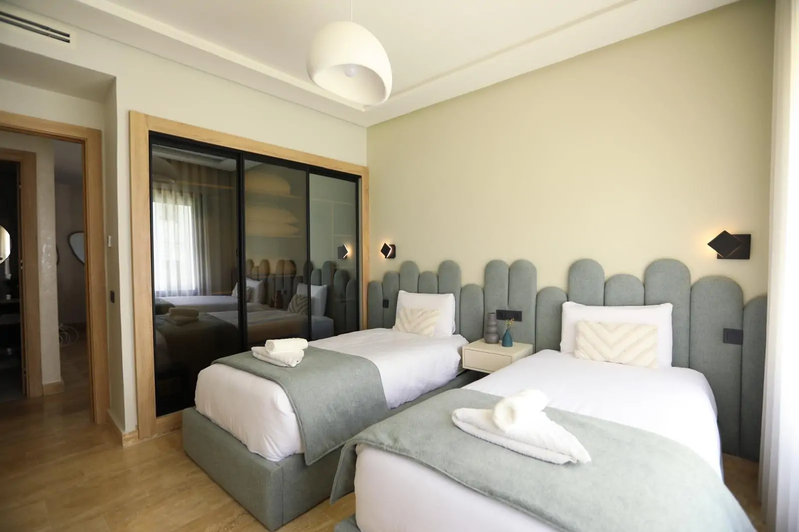 WhatsApp Image 2026-02-17 at 19.43.55-28