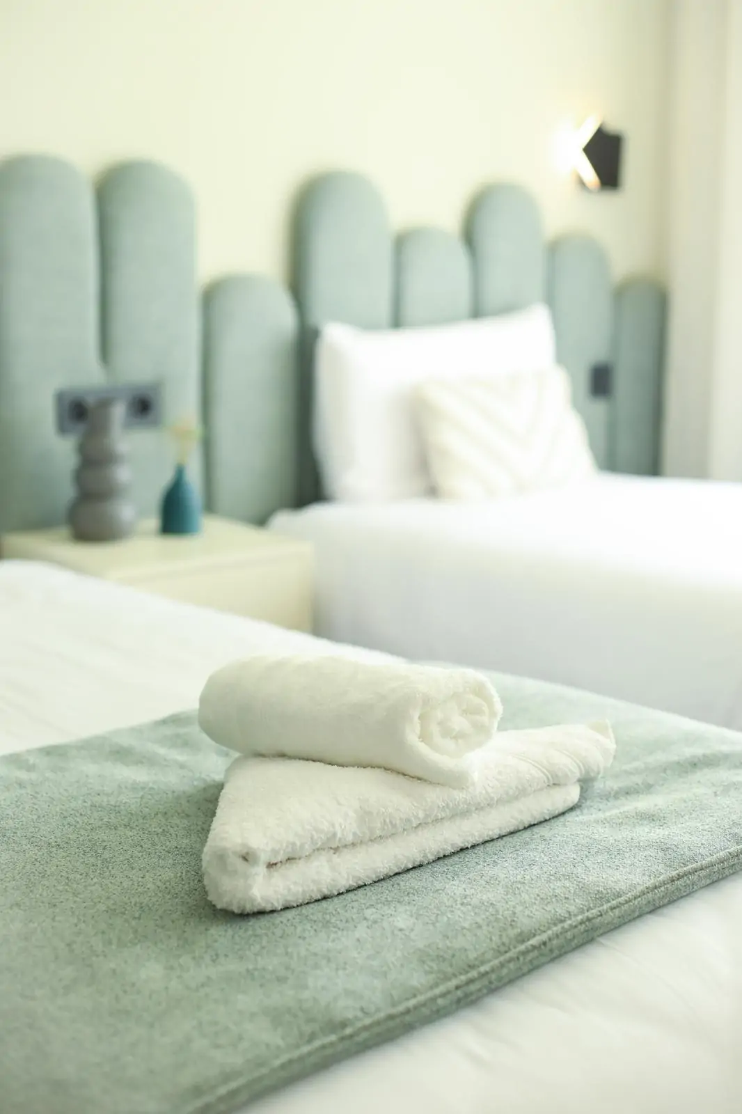 WhatsApp Image 2026-02-17 at 19.43.55-31